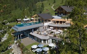 Almwellness Resort Tuffbad